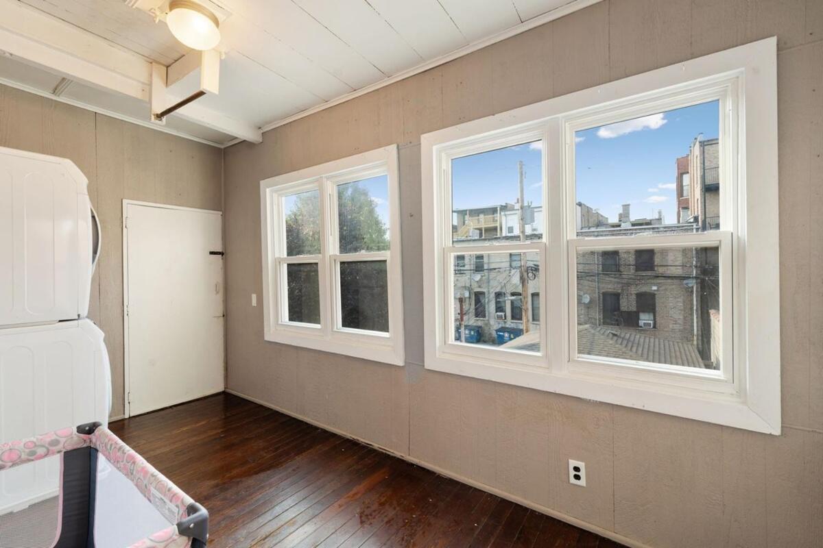 Stylish 2Br Urban Retreat In River West Chicago Bagian luar foto